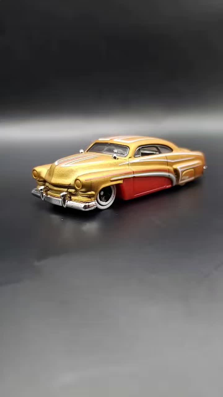 @CORONA TOYS