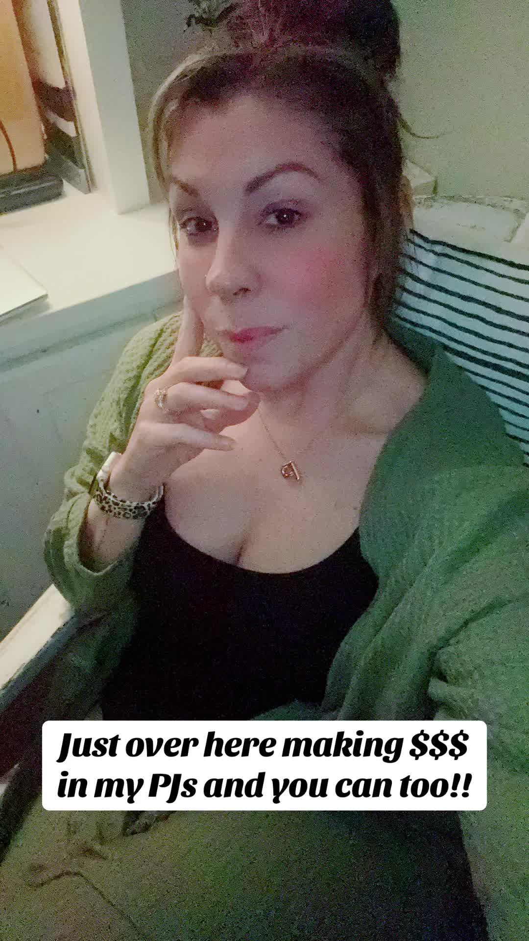 @pagandaniels