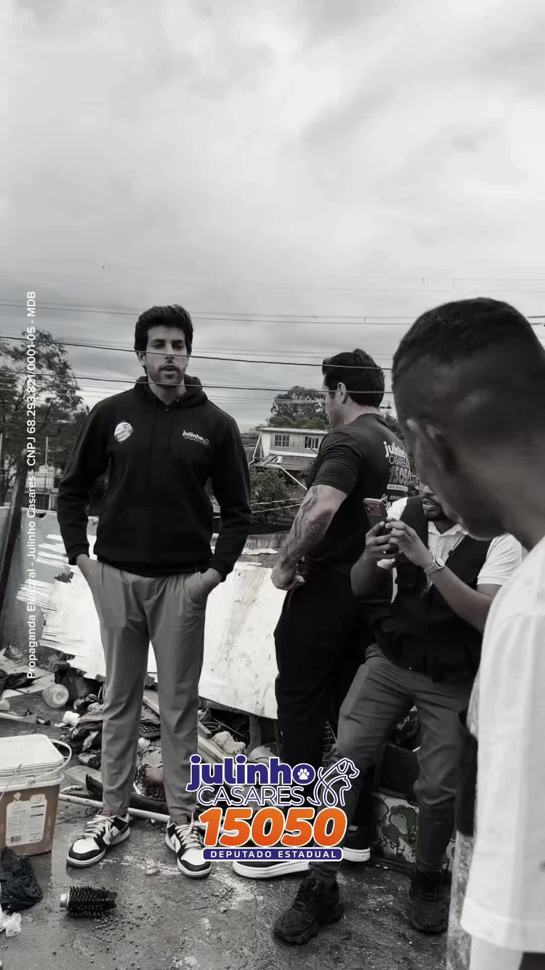 @julinhocasares
