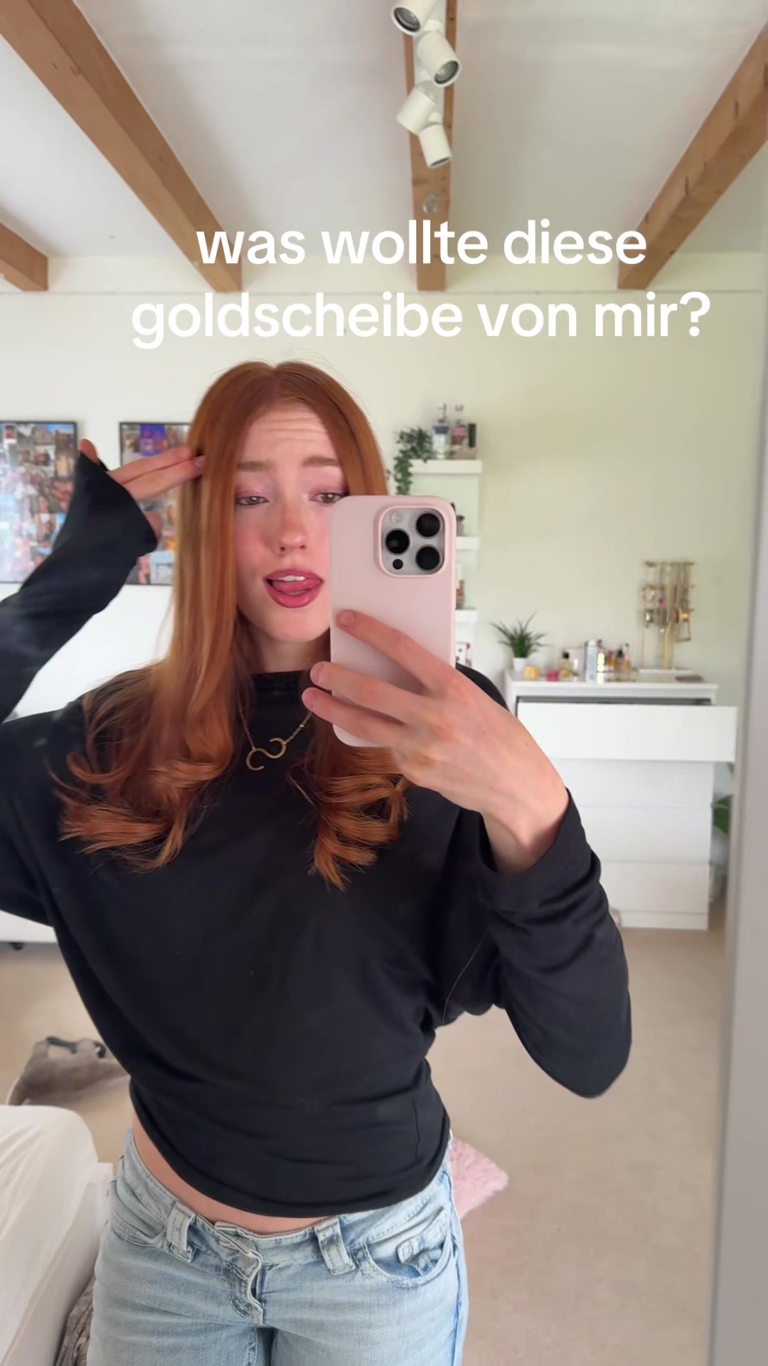 @Sophia