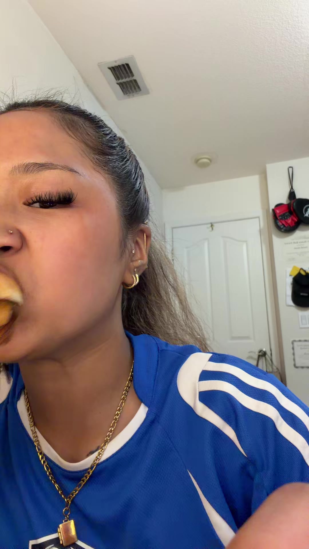 @Cuckcity