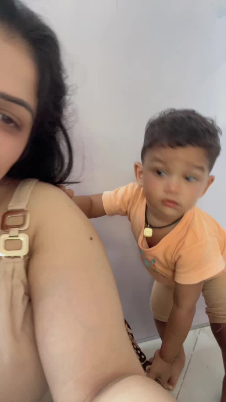 @Sana Jay 🦋