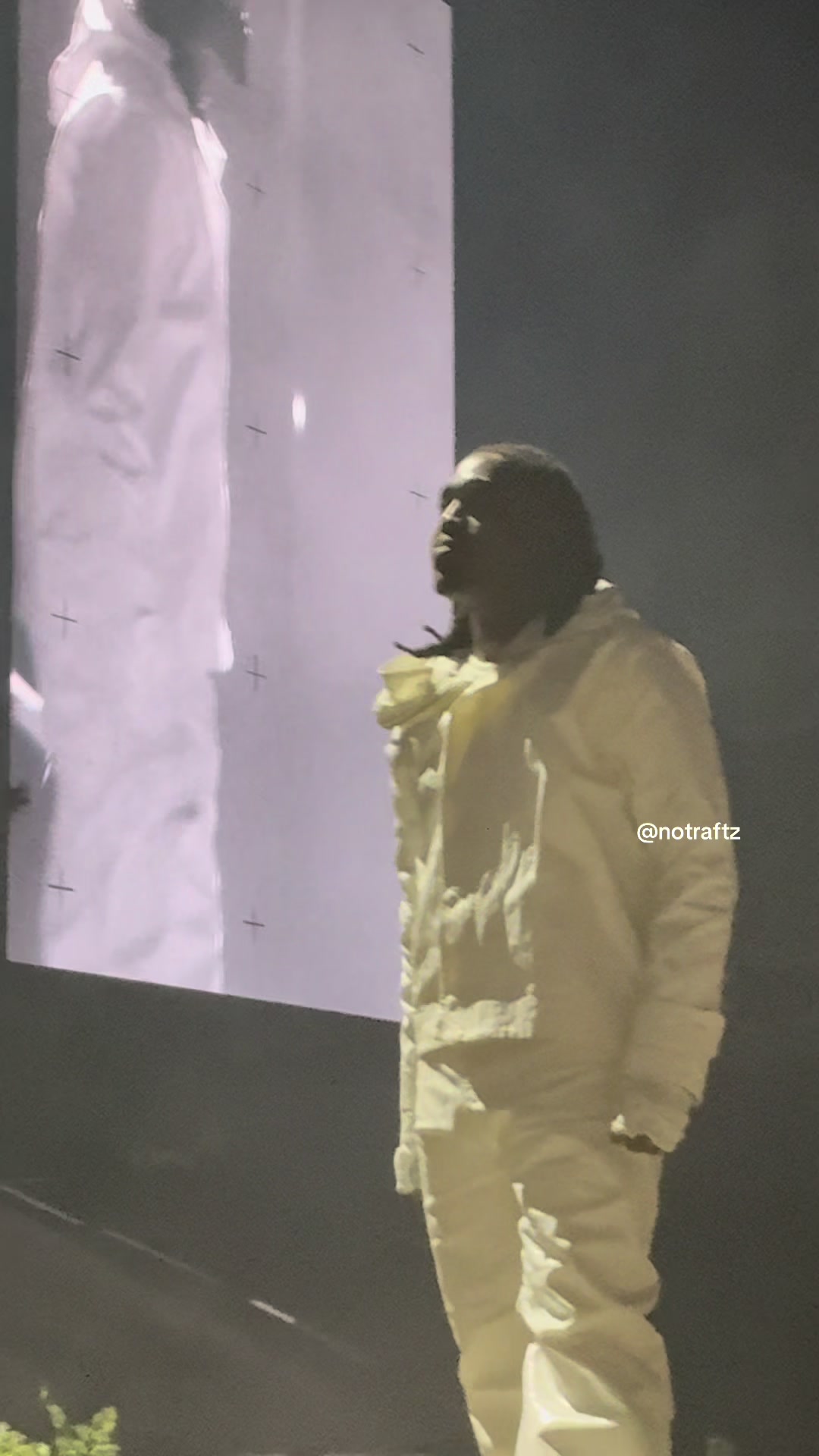 @Y🇬🇭