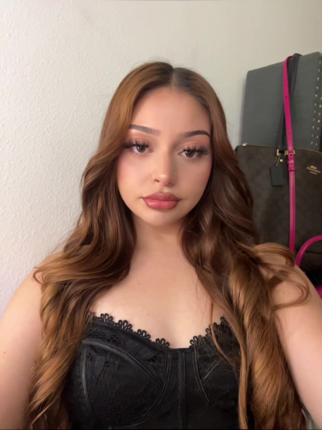 @Yoselyn