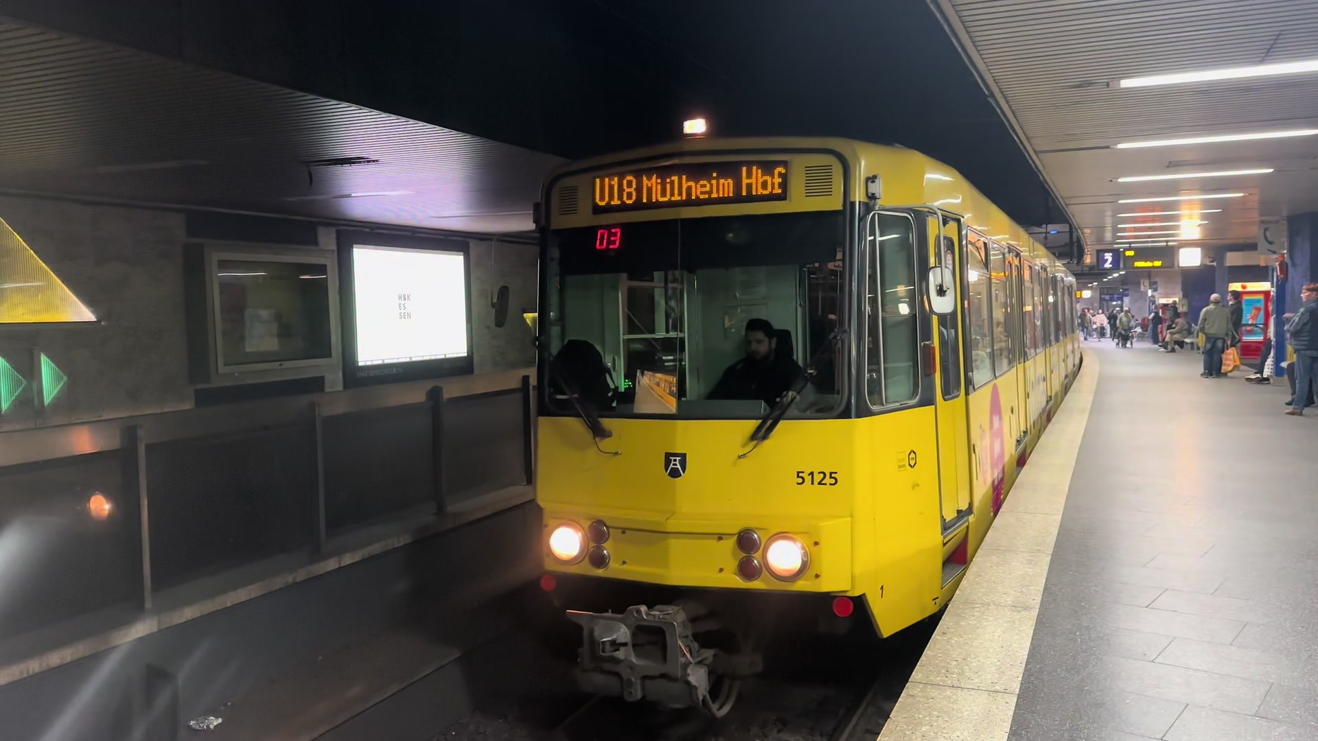 @Manuel 📸🚊🇪🇺 !