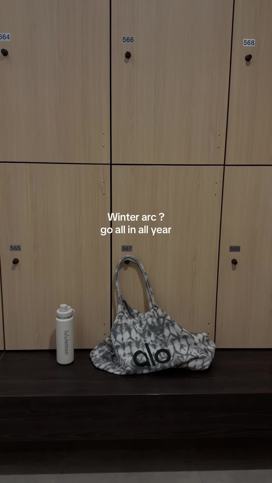 @postcardsfromeva