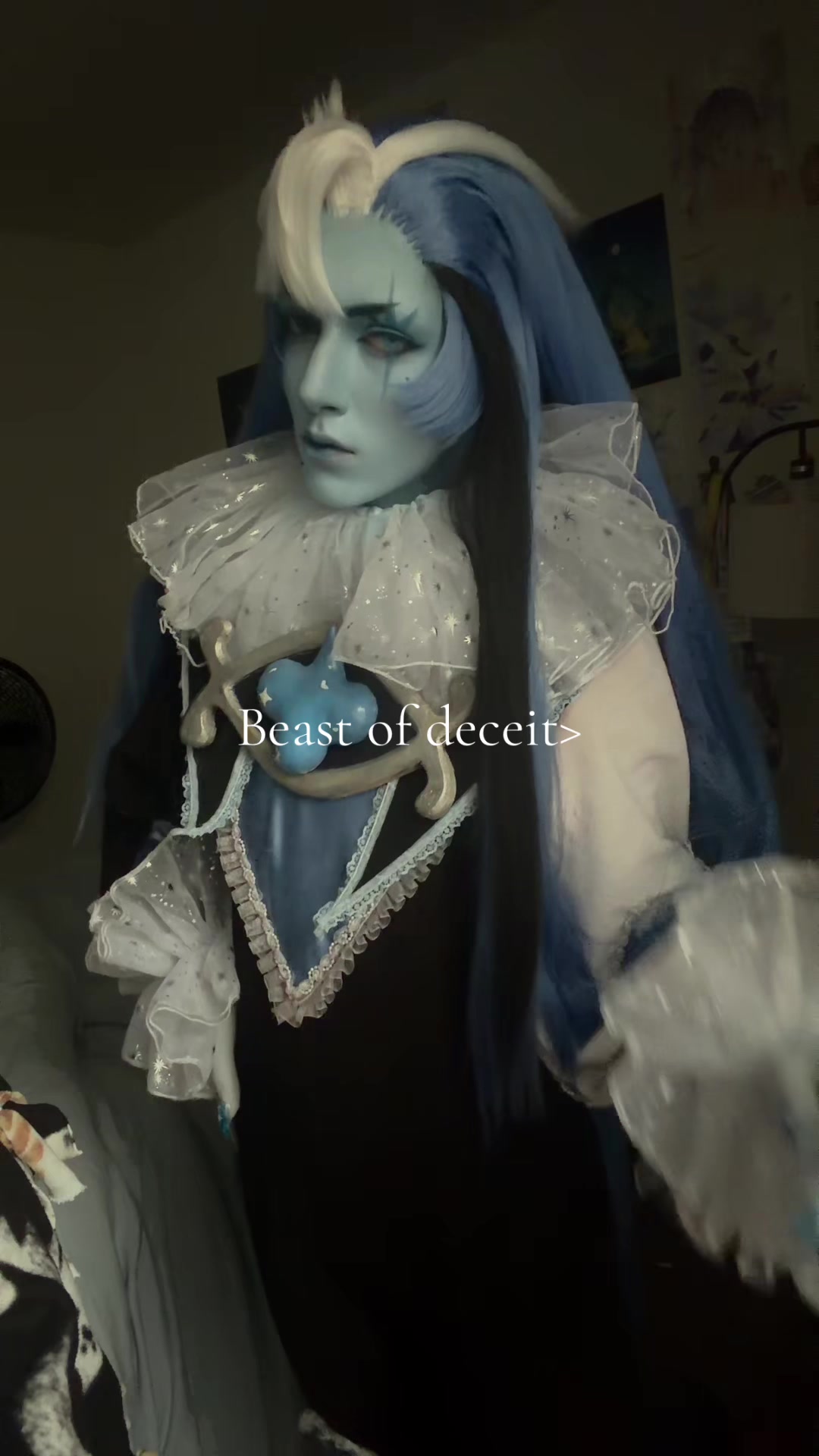 @𝕳𝖔𝖑𝖑𝖔𝖜