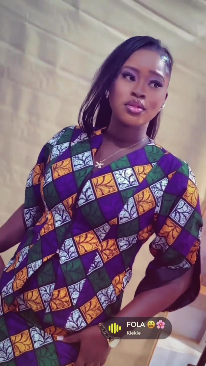 @ThatgirlBisi👠💜