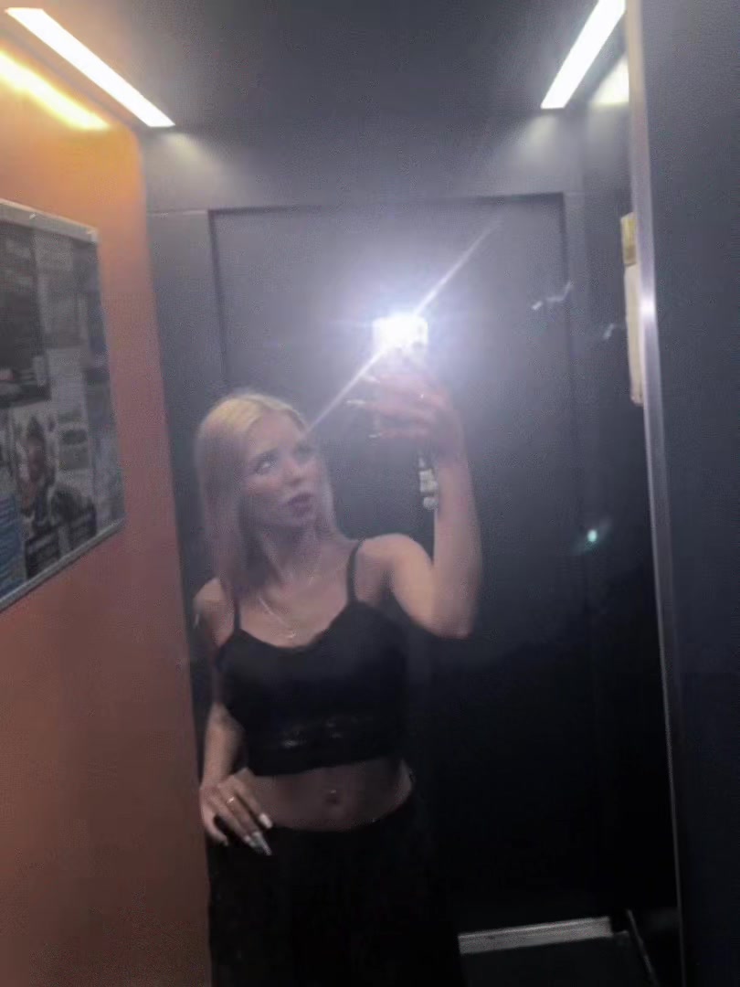 @lili18