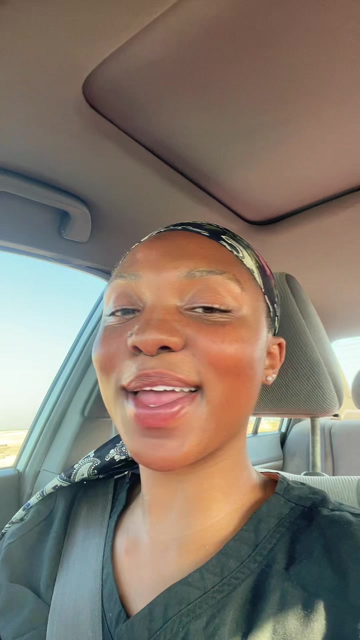 @prettylil.reyn._5.🖤