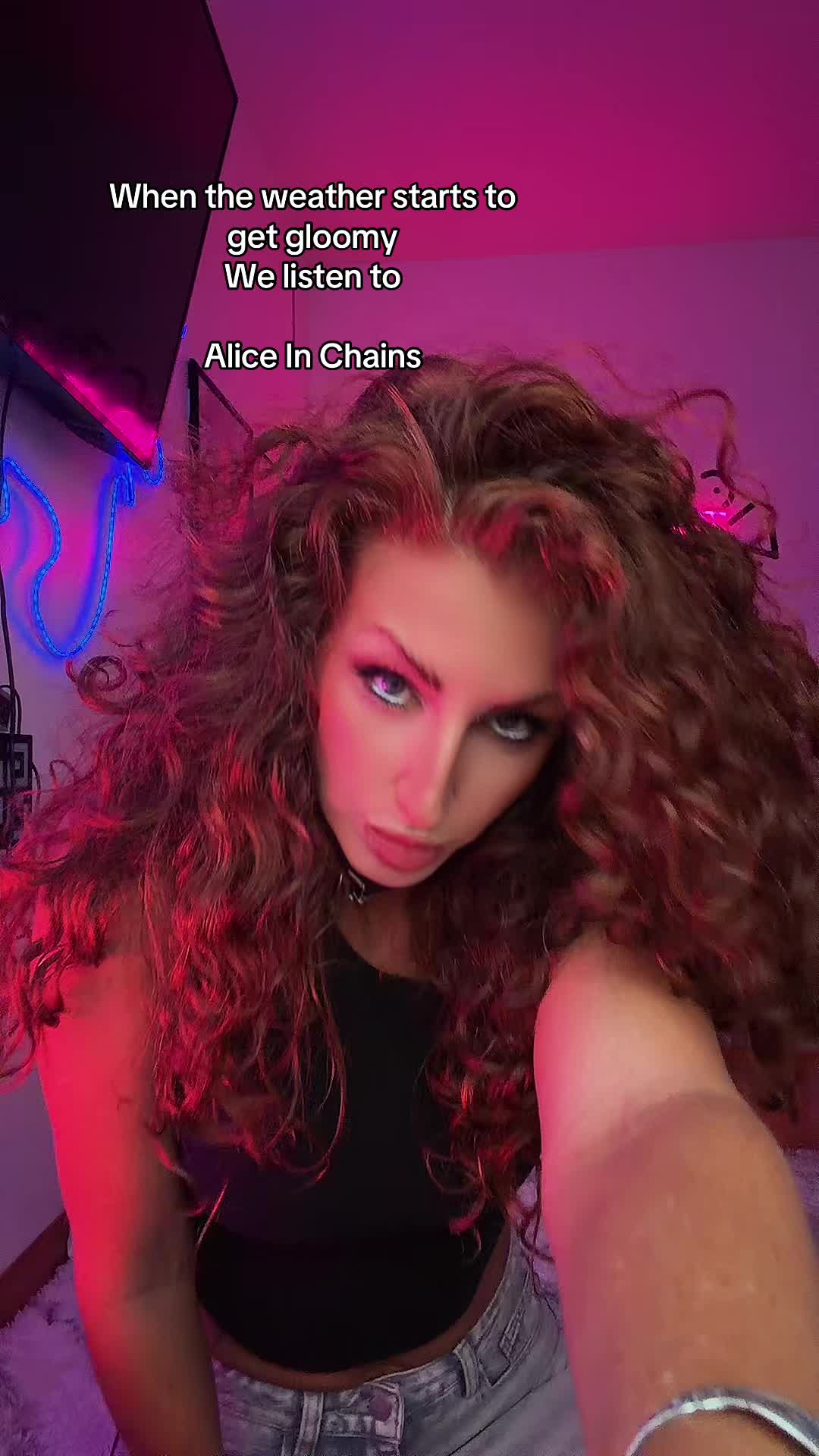 @🫠🦋That 90s Girl🦋🫠