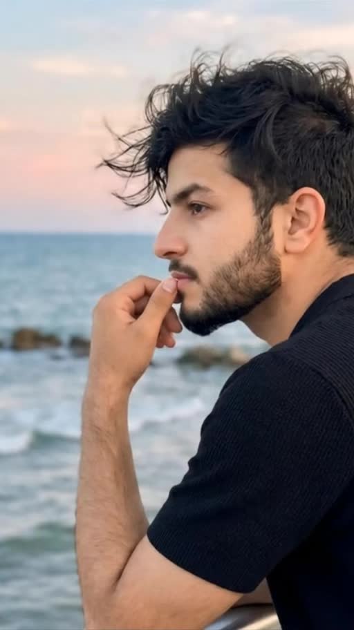 @نیا🦅زی