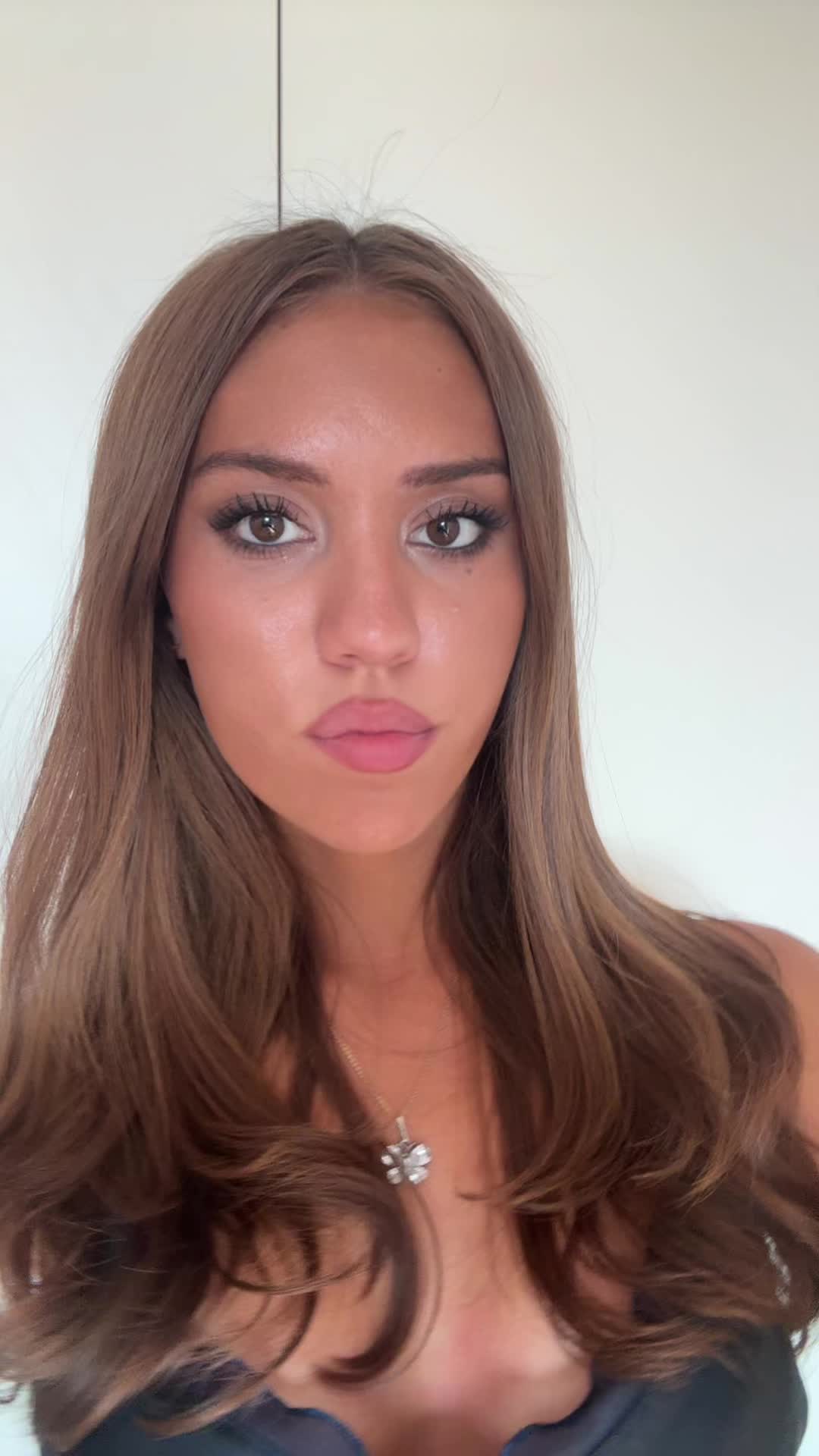 @Alyona