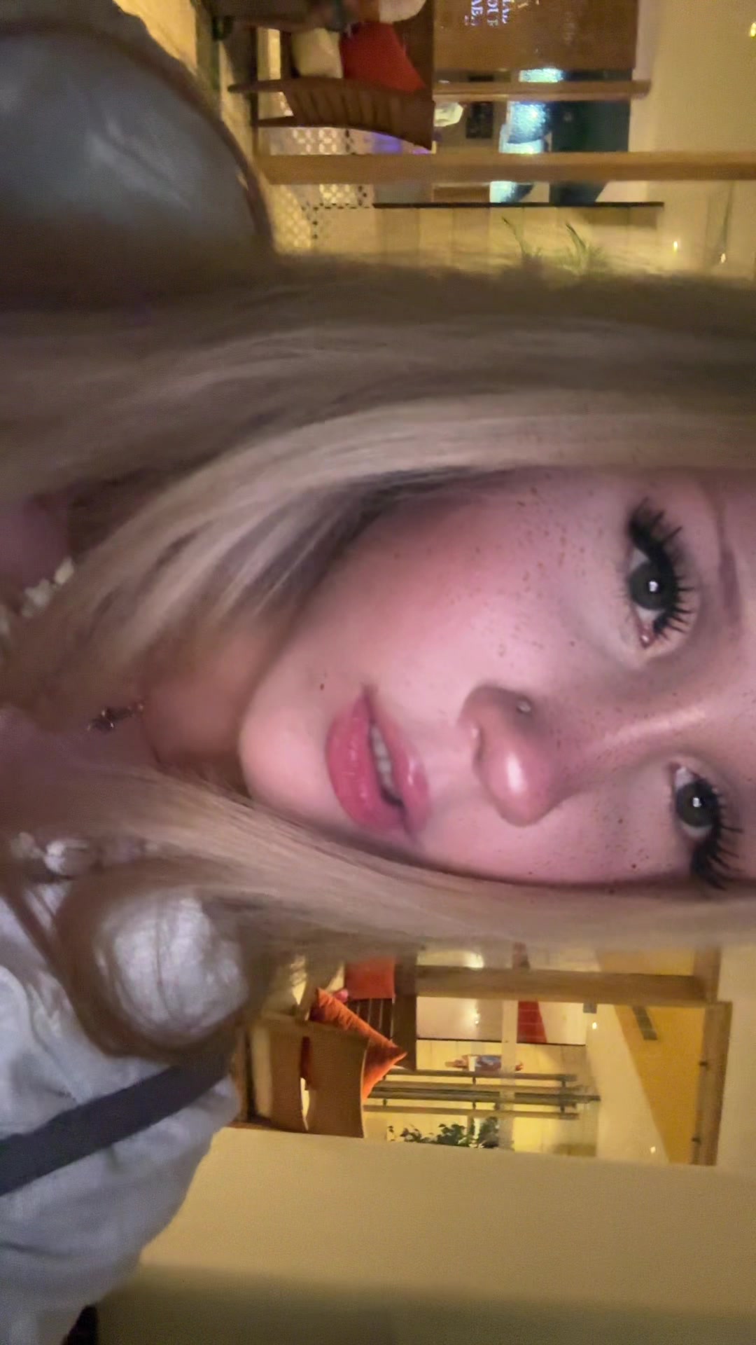 @LUBAV:A/