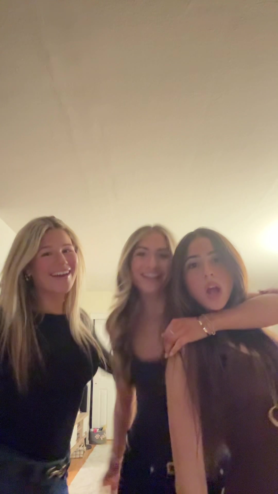 @SammyKobel