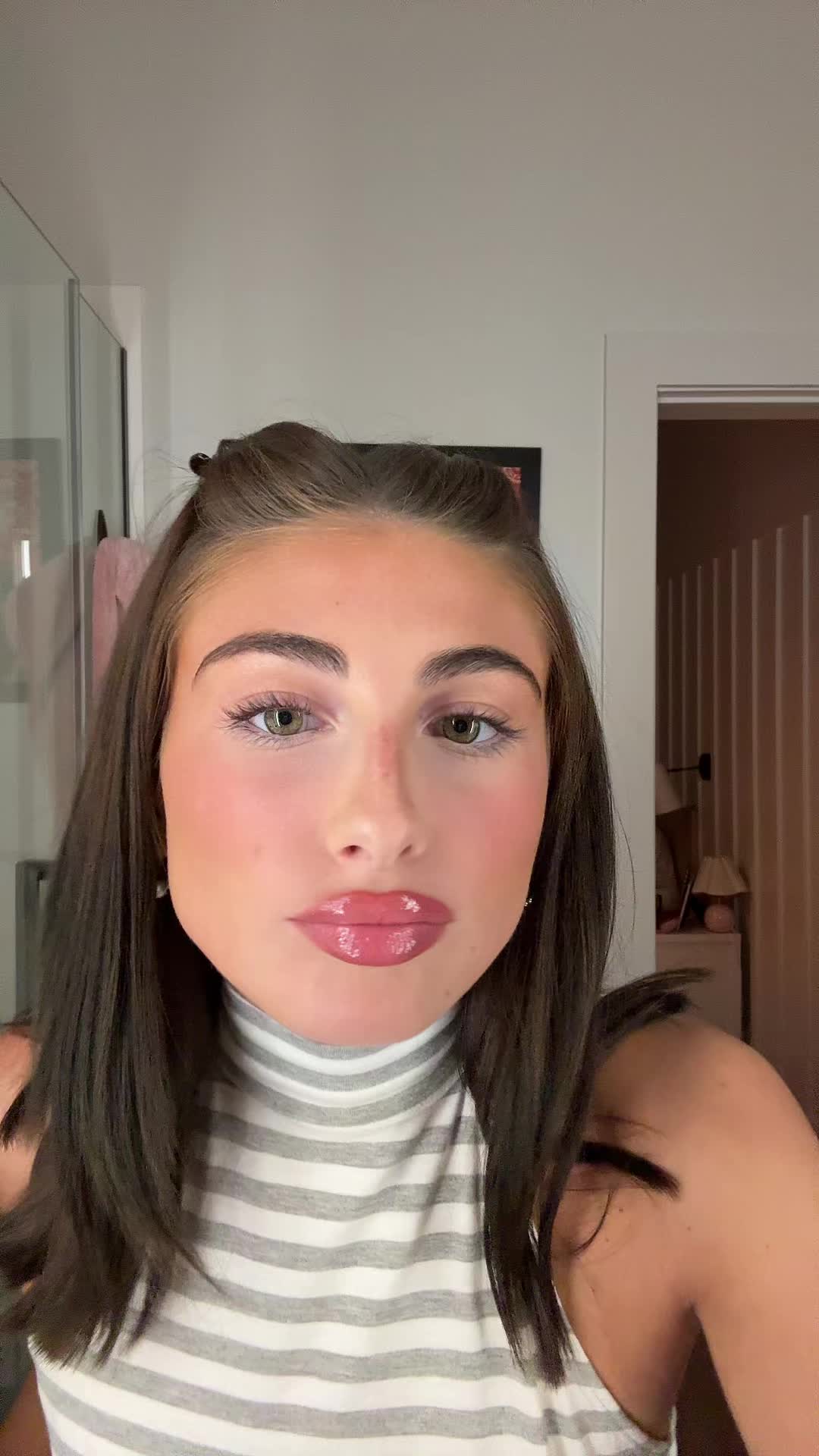 @maddiepostiglione