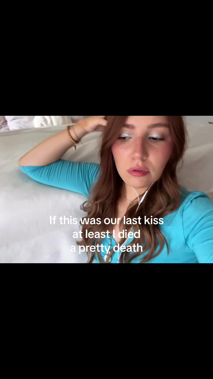 @Lizzie <3