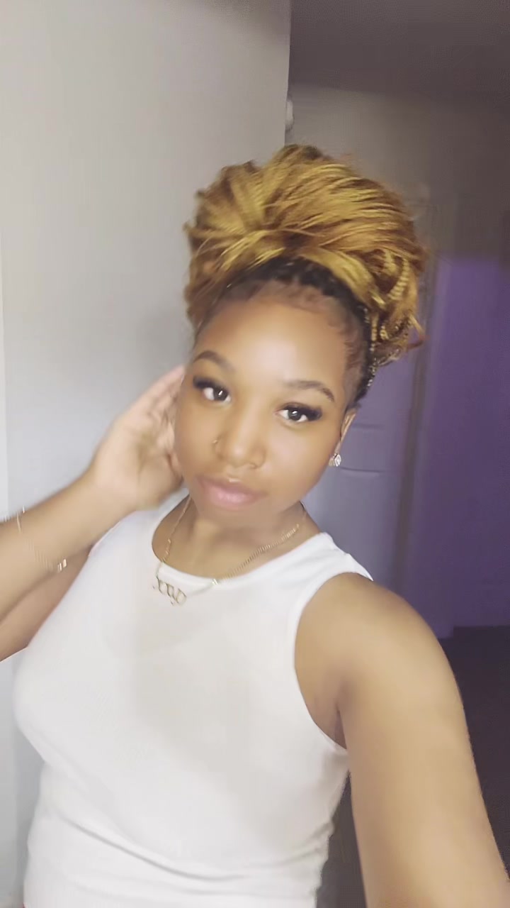 @HER!
