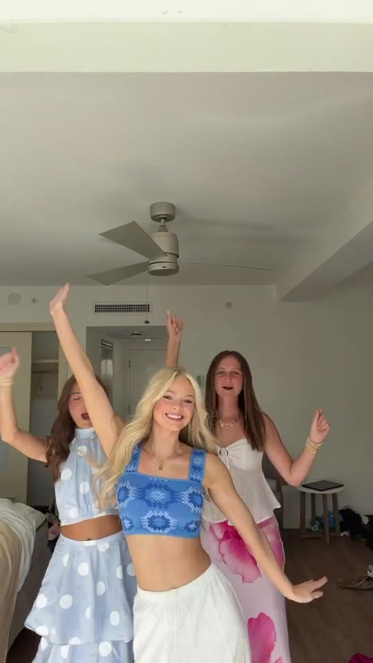 @ella