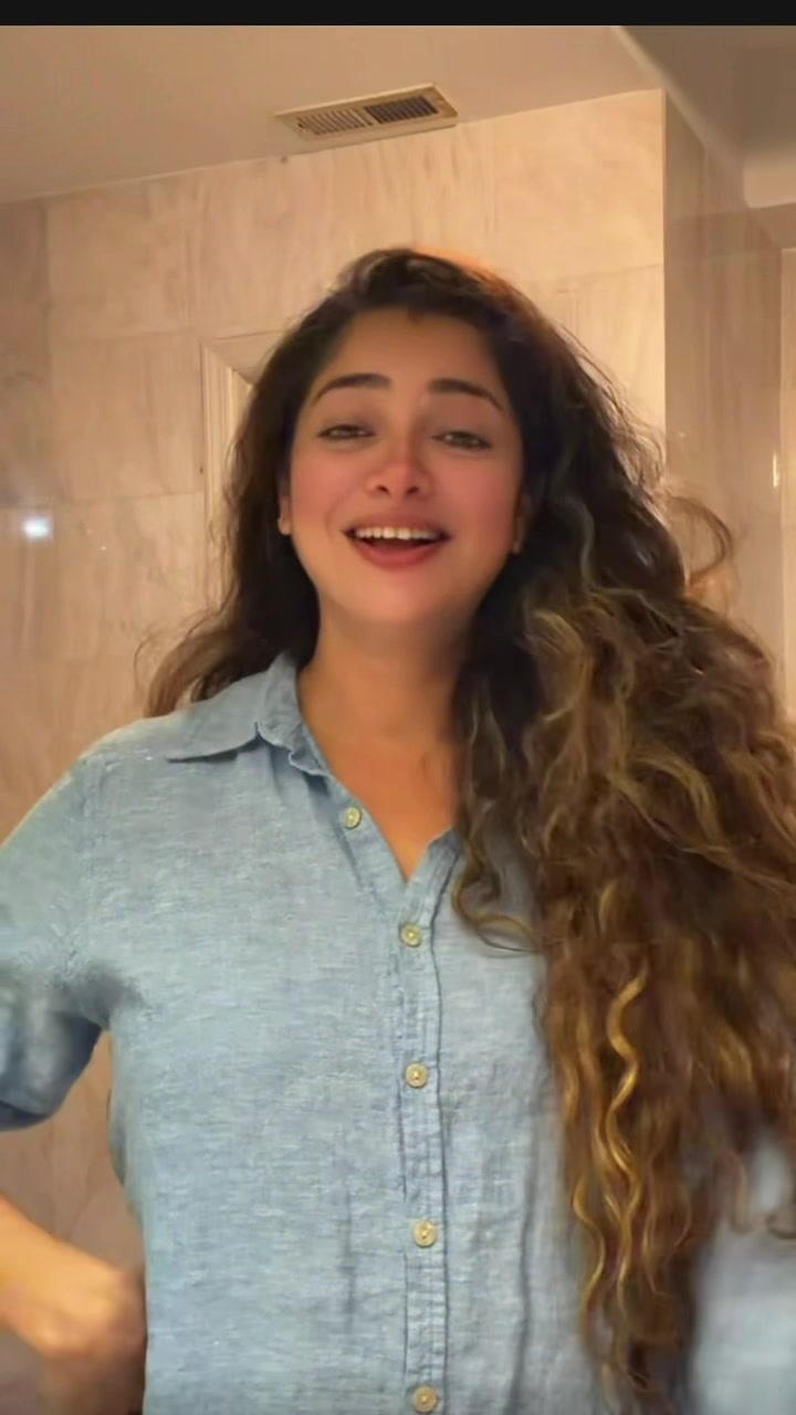 @Mayuri Dhaval Gandhi