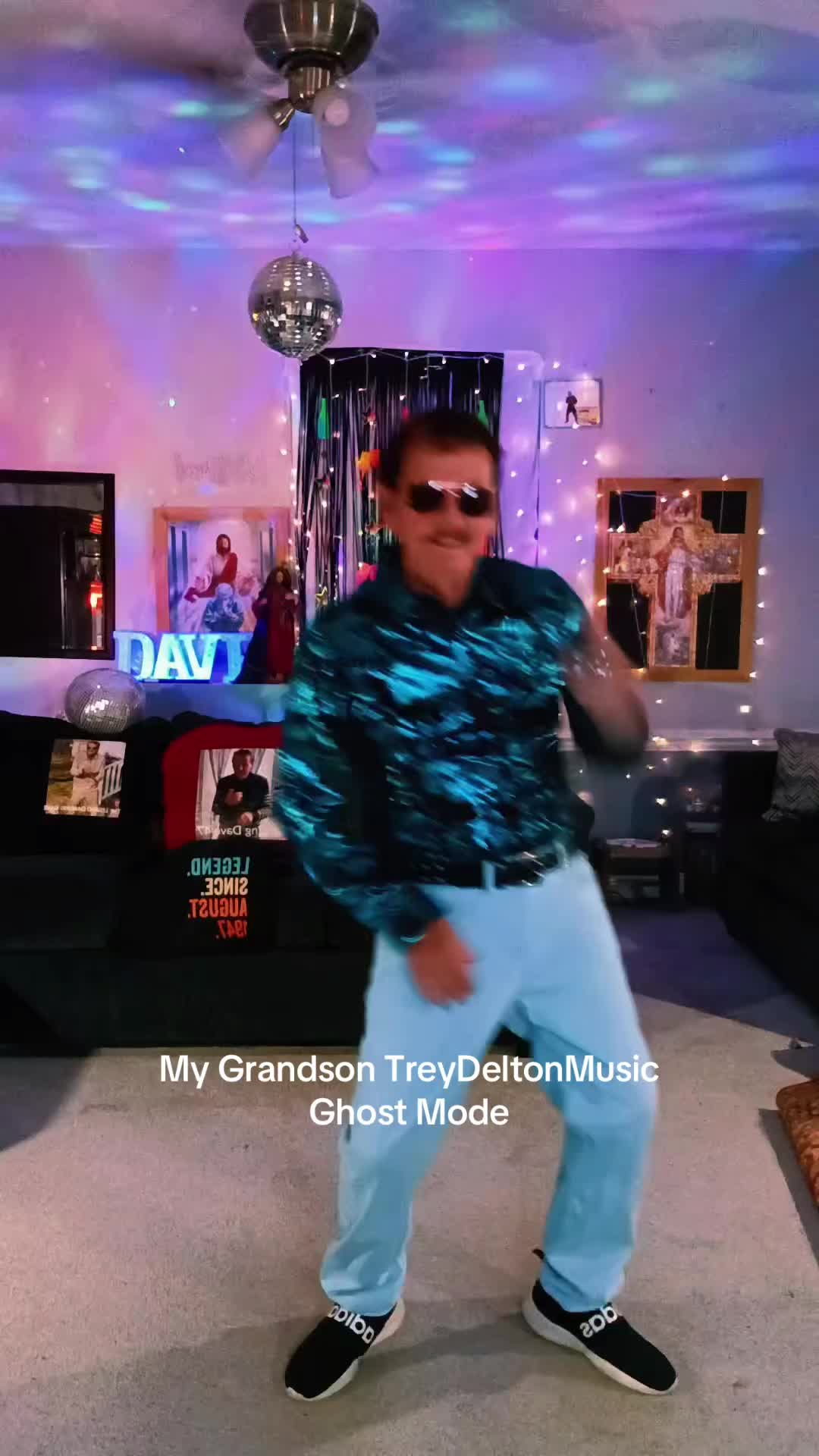@dancing david