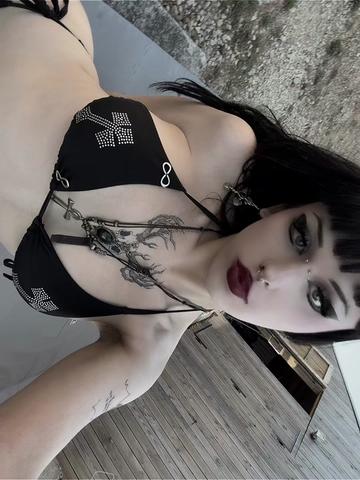 @SkayeGrey