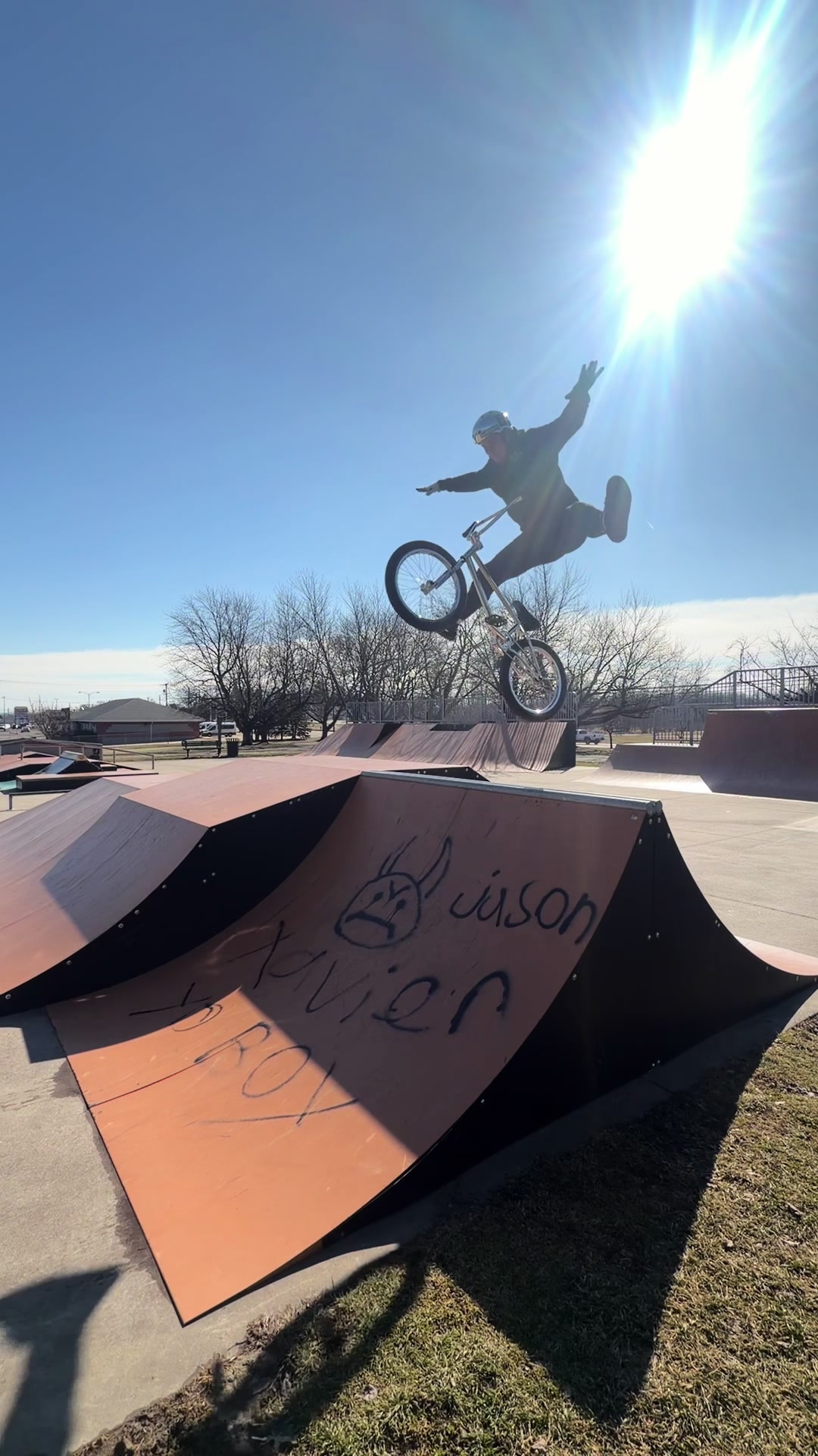@Gabrieljrbmx