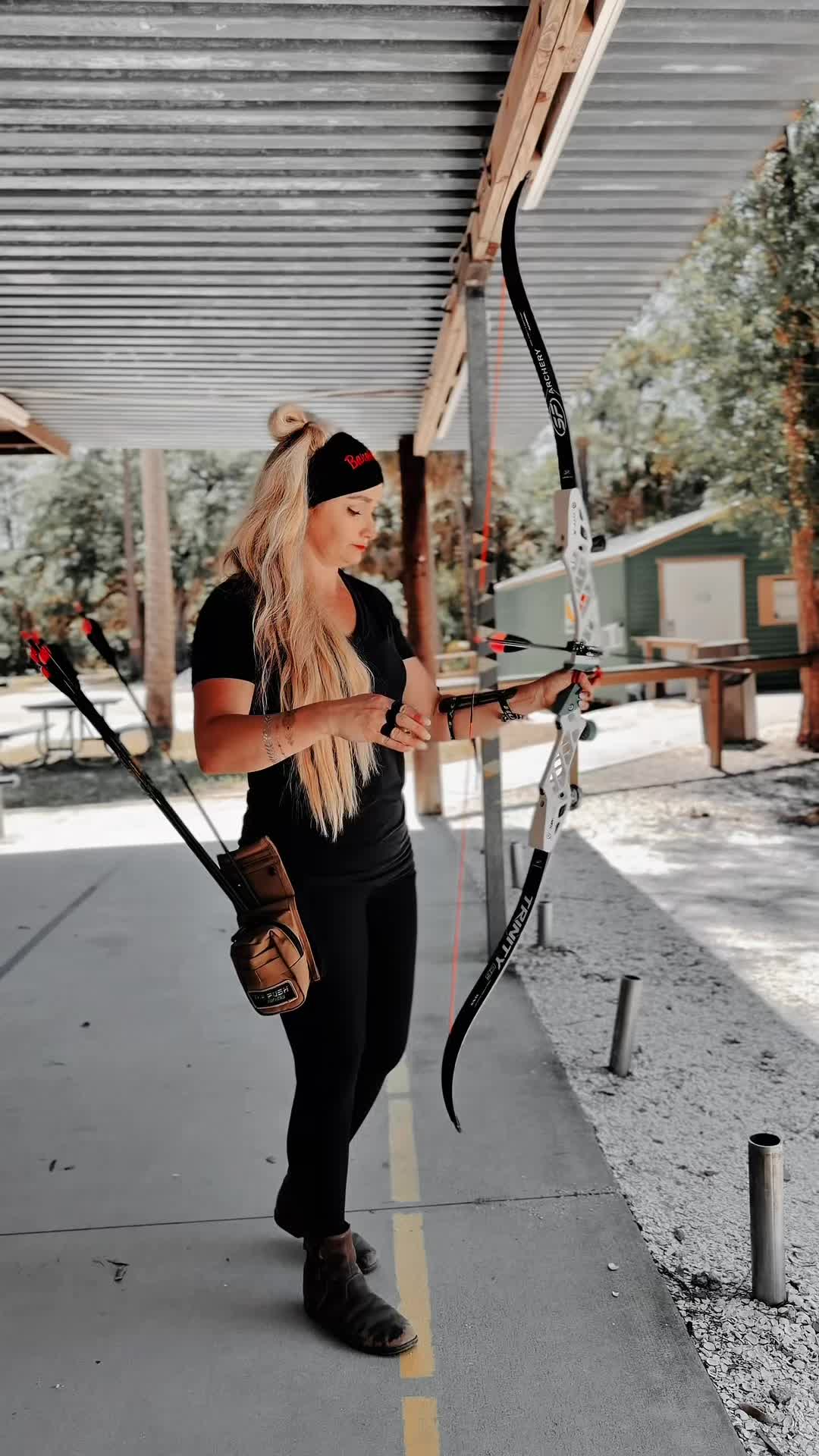@BarebowGirl