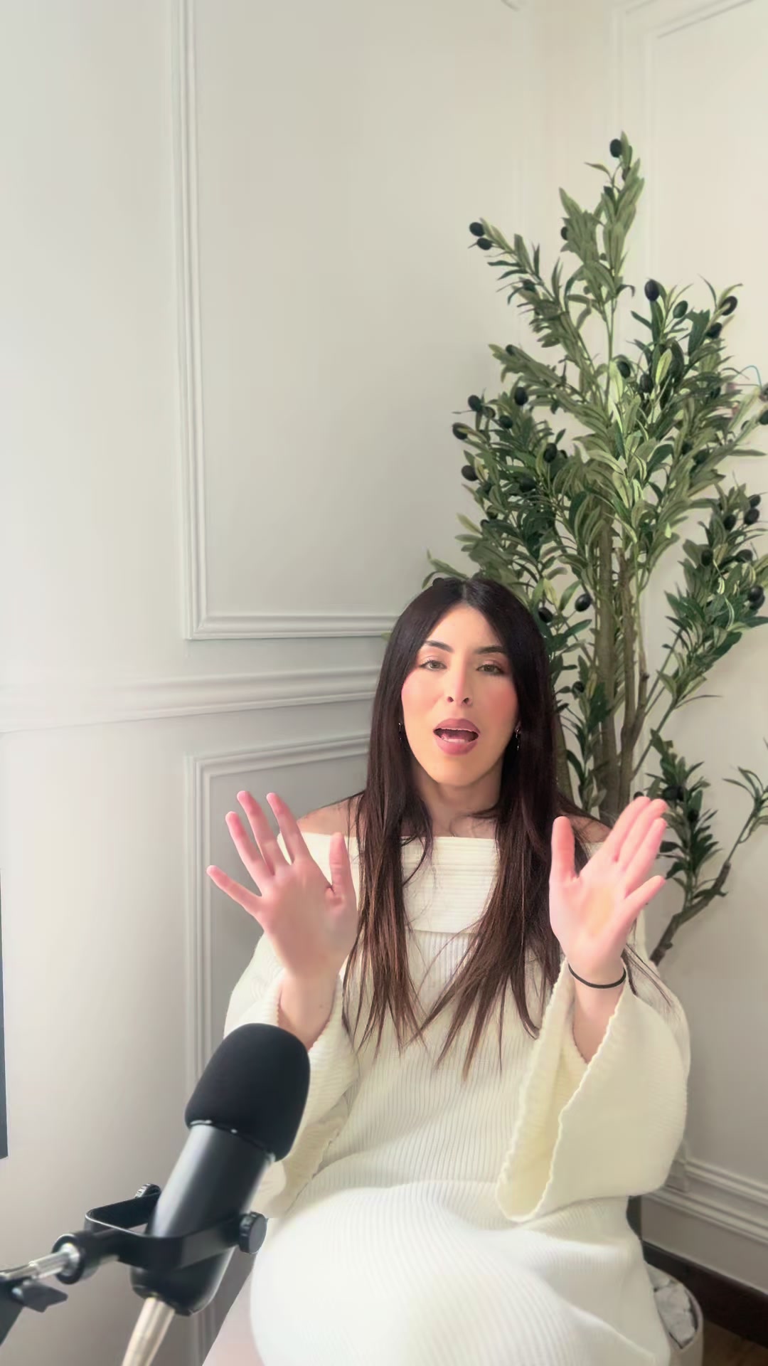 @Kami Kamelia 🎙️