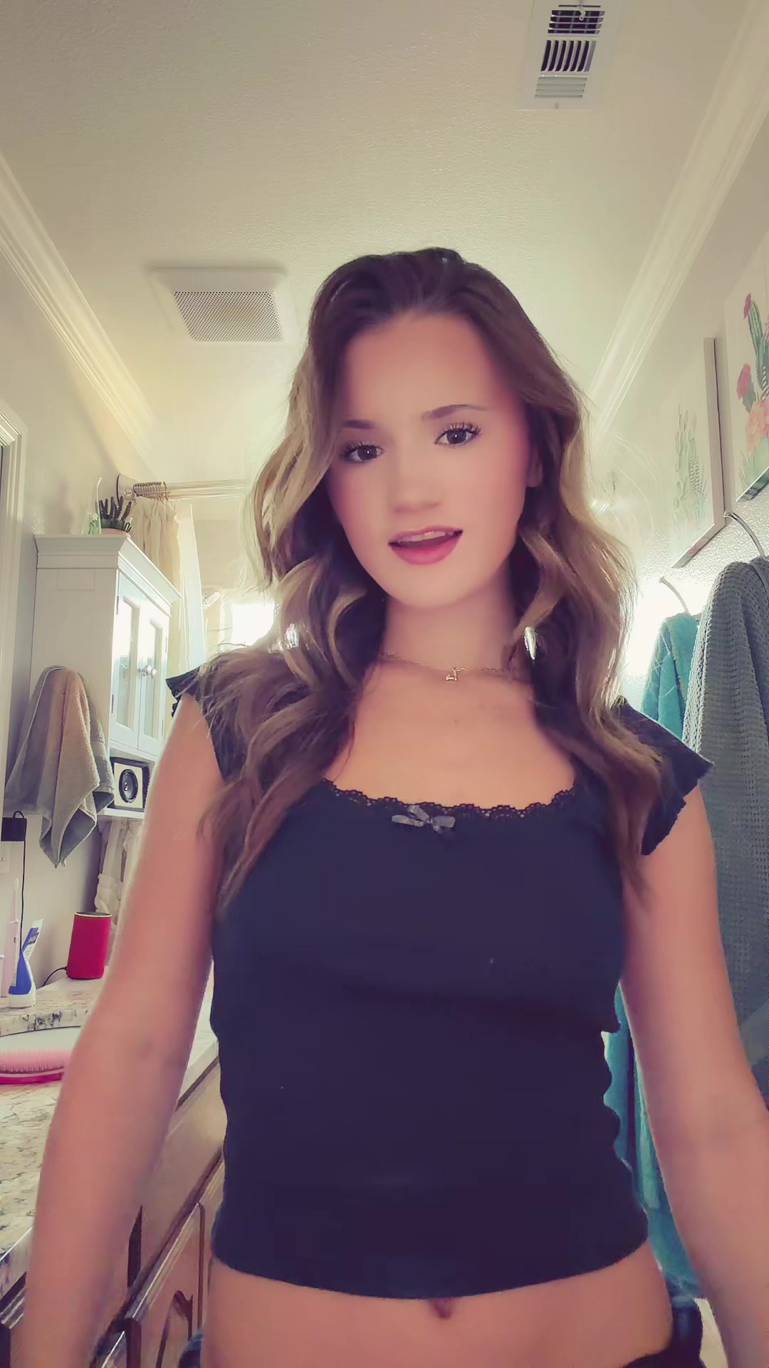 @Ava Colangelo