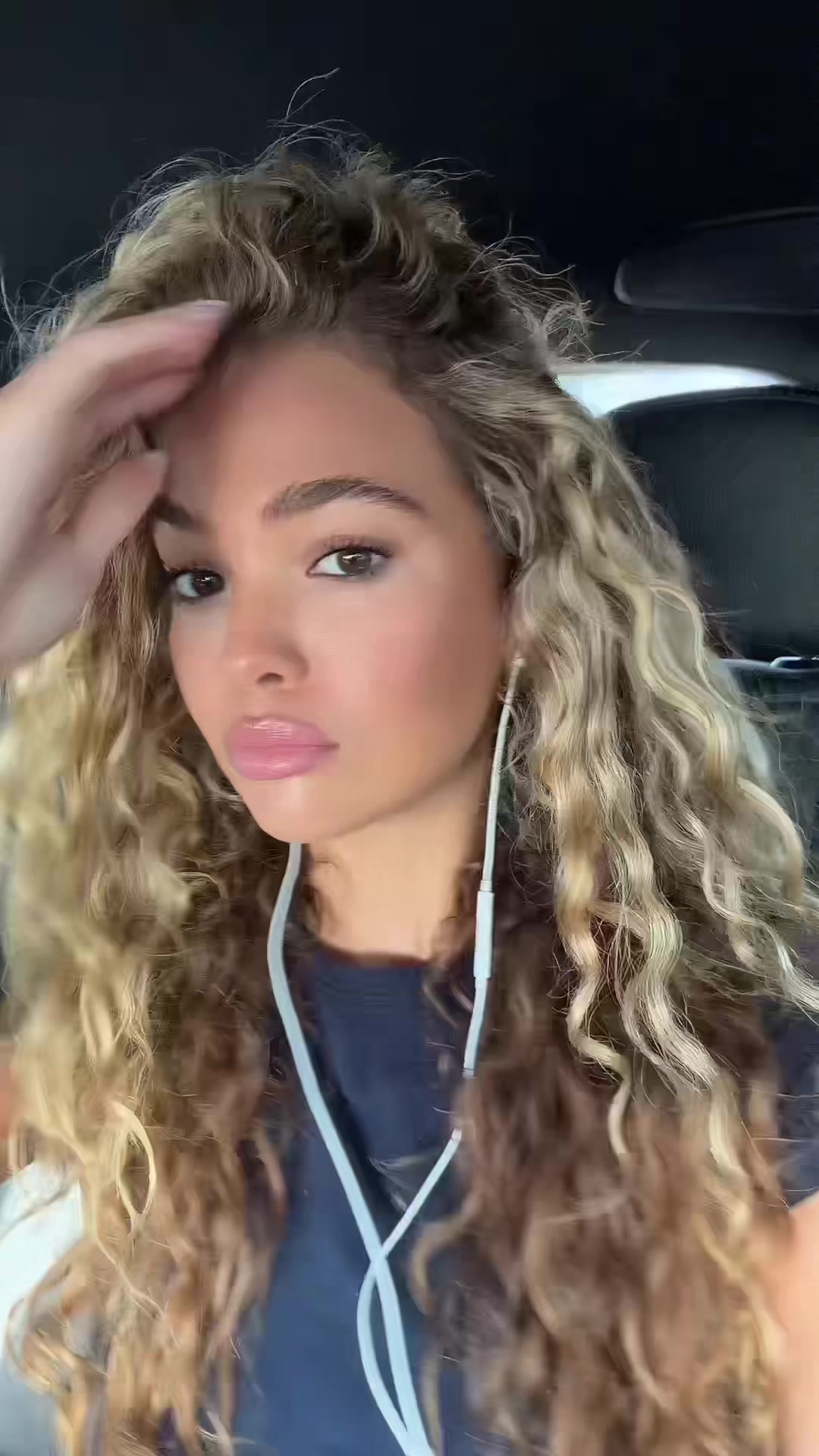 @avari_lanai