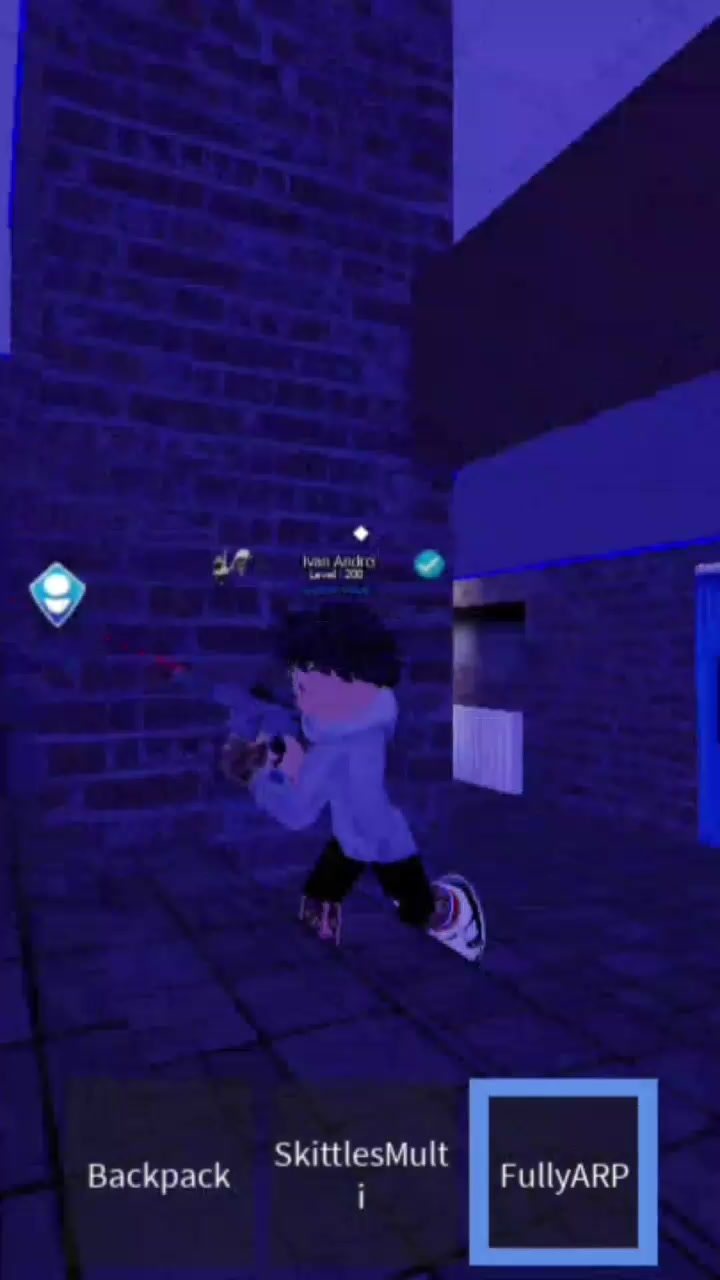 @🎩