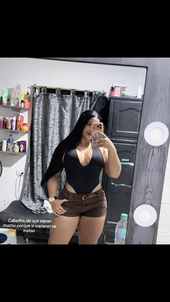 @Angiearango