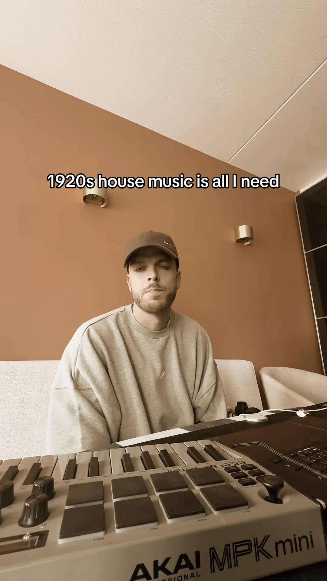 @yearboox