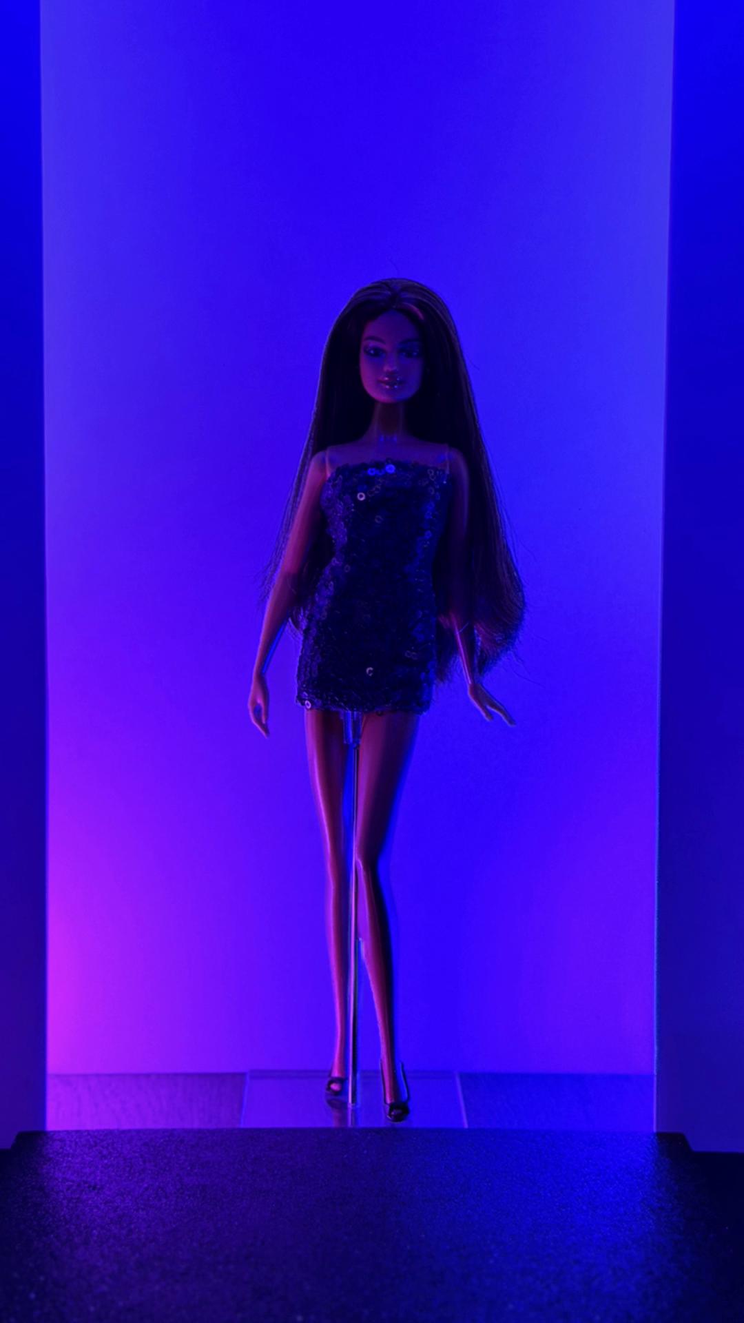 @Vin ꕤ Doll Addiction 📸