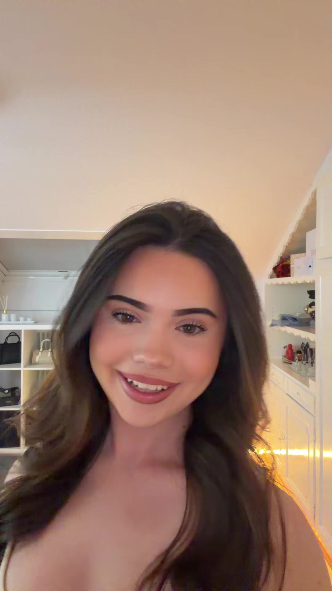 @𝐿𝑒𝑜𝑛𝑎🍓