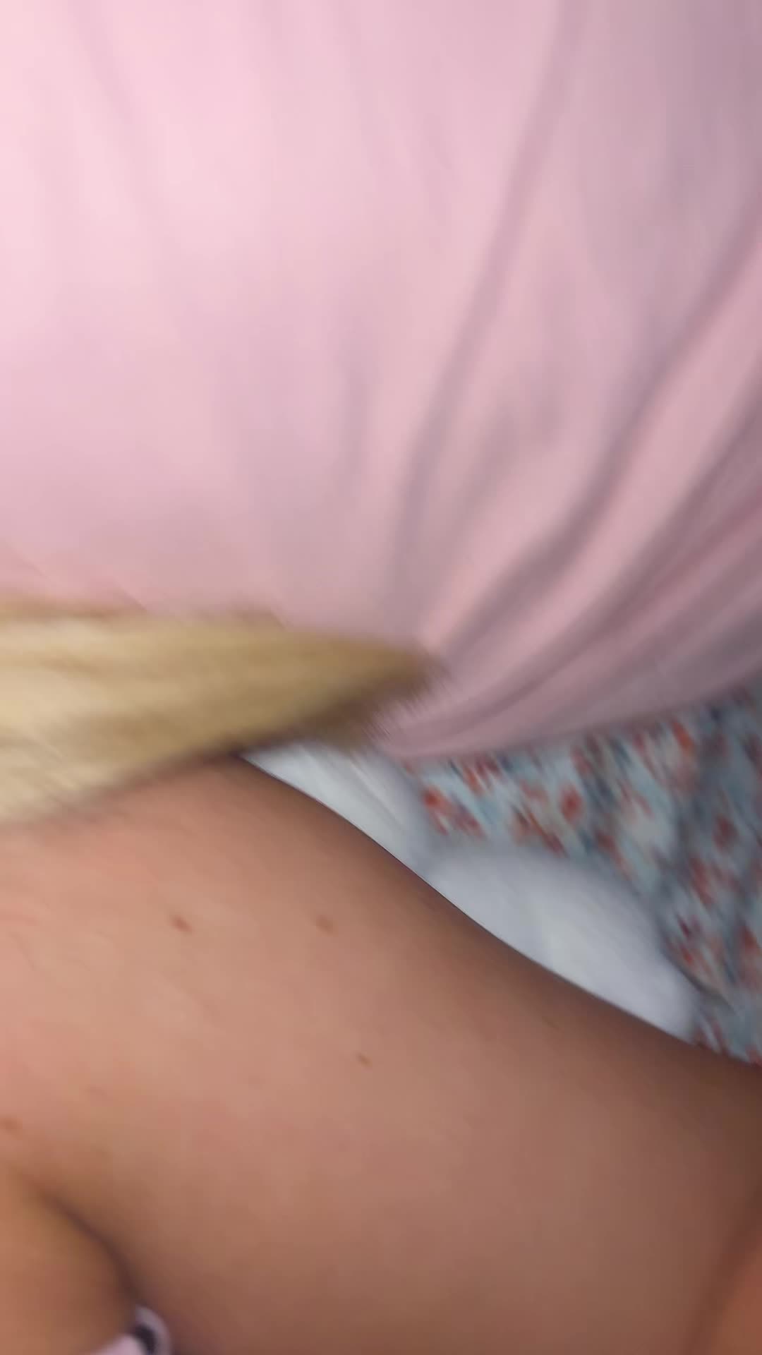 @Valianna Rose
