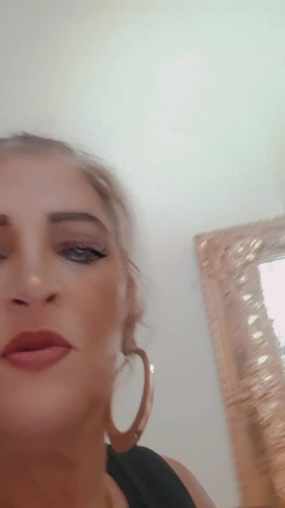 @Anna Esposito