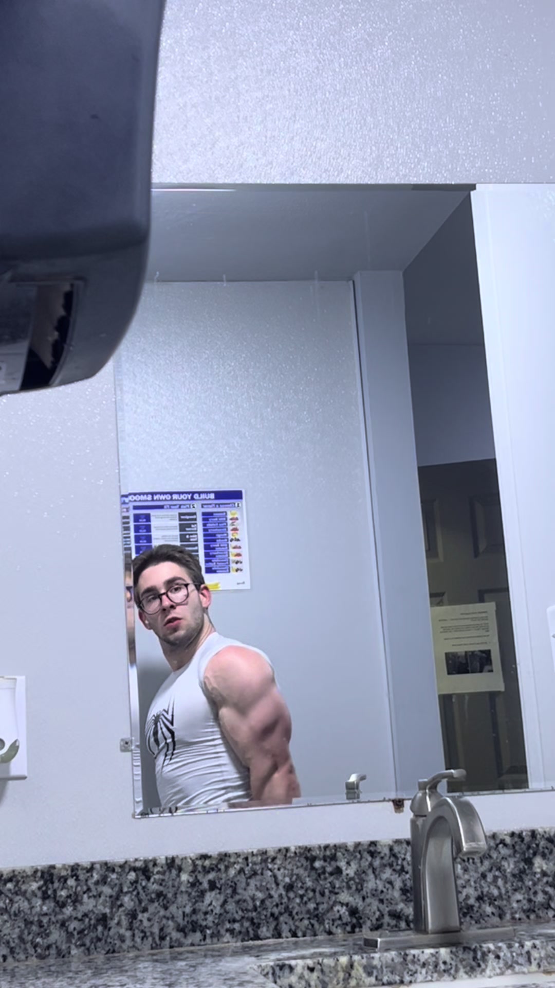 @Jay_Lifts81