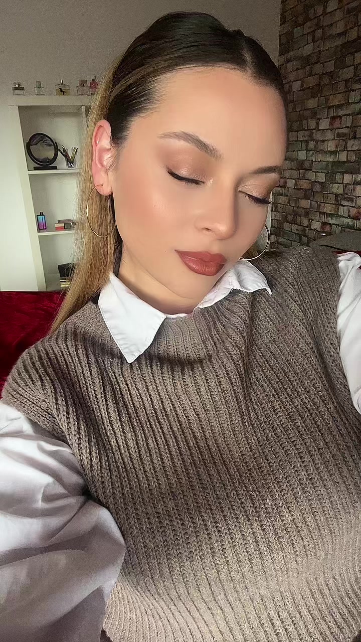@..