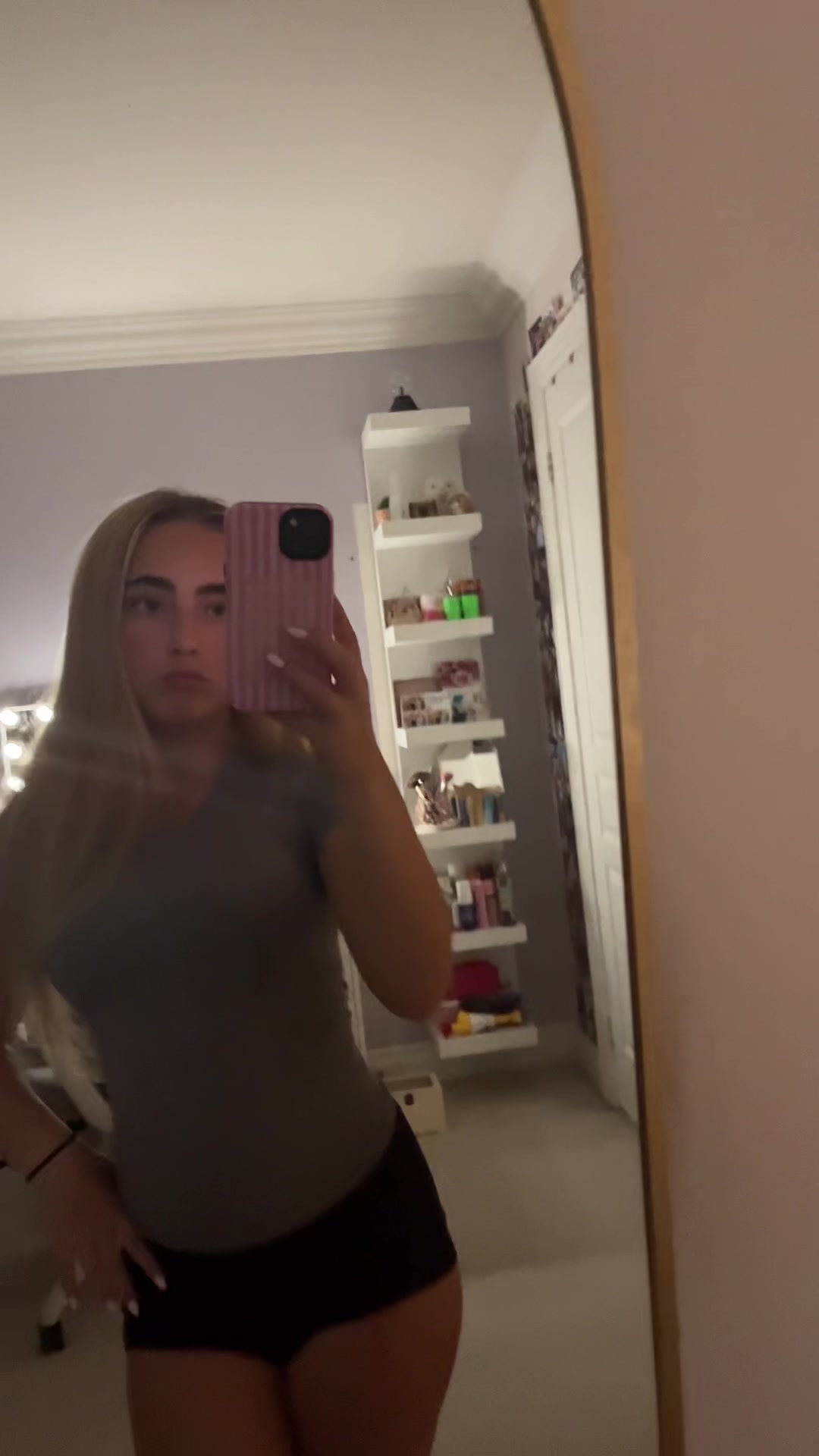 @mimi🧁🫶🦄🥹