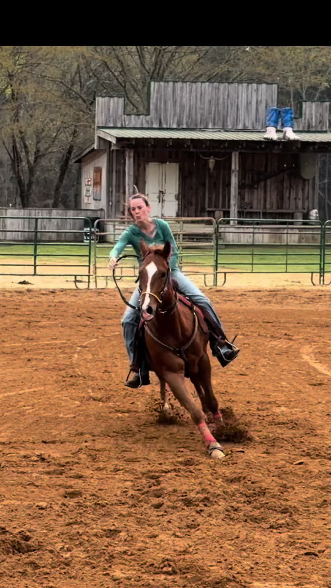 @Brit. L | Barrel Racer