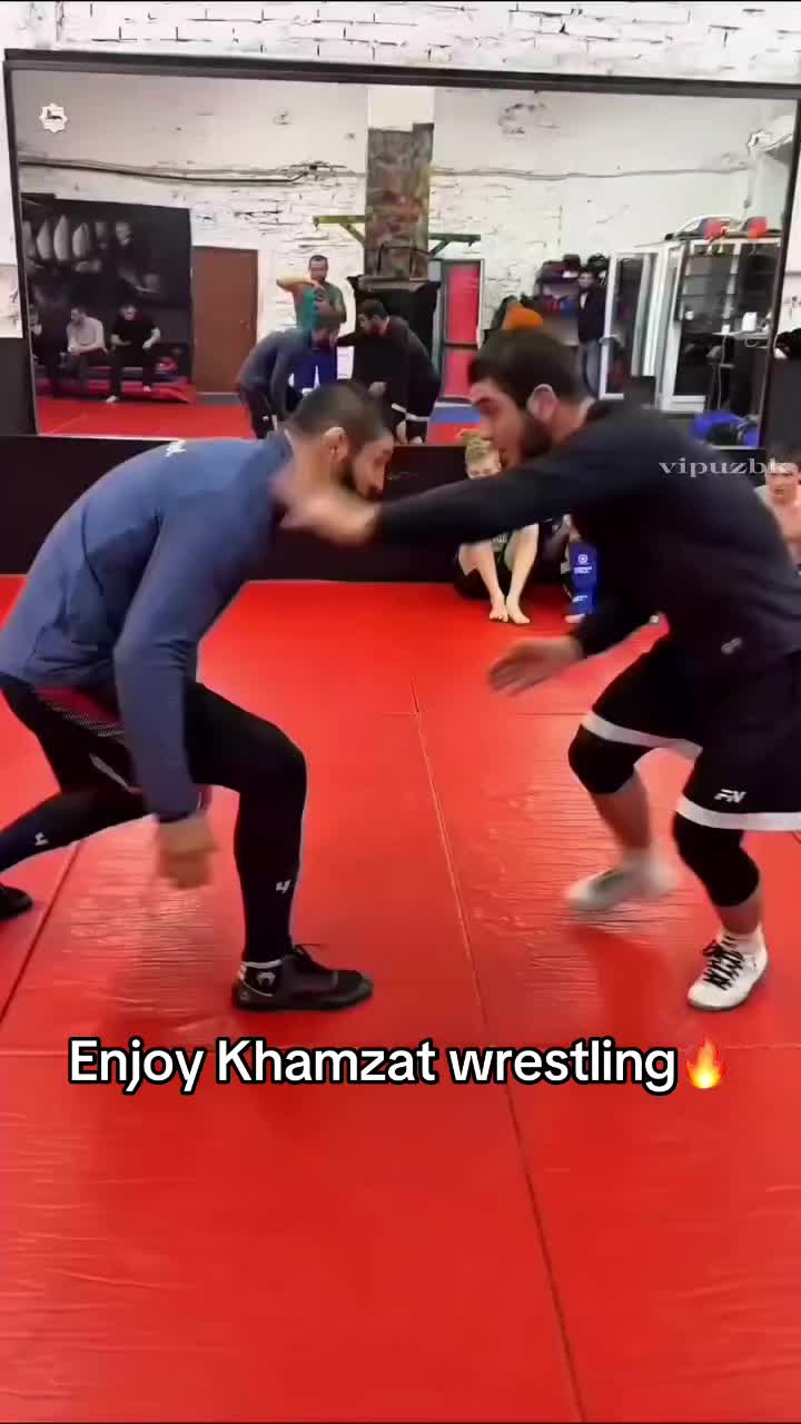 @Strictly Combat Sports 🩸