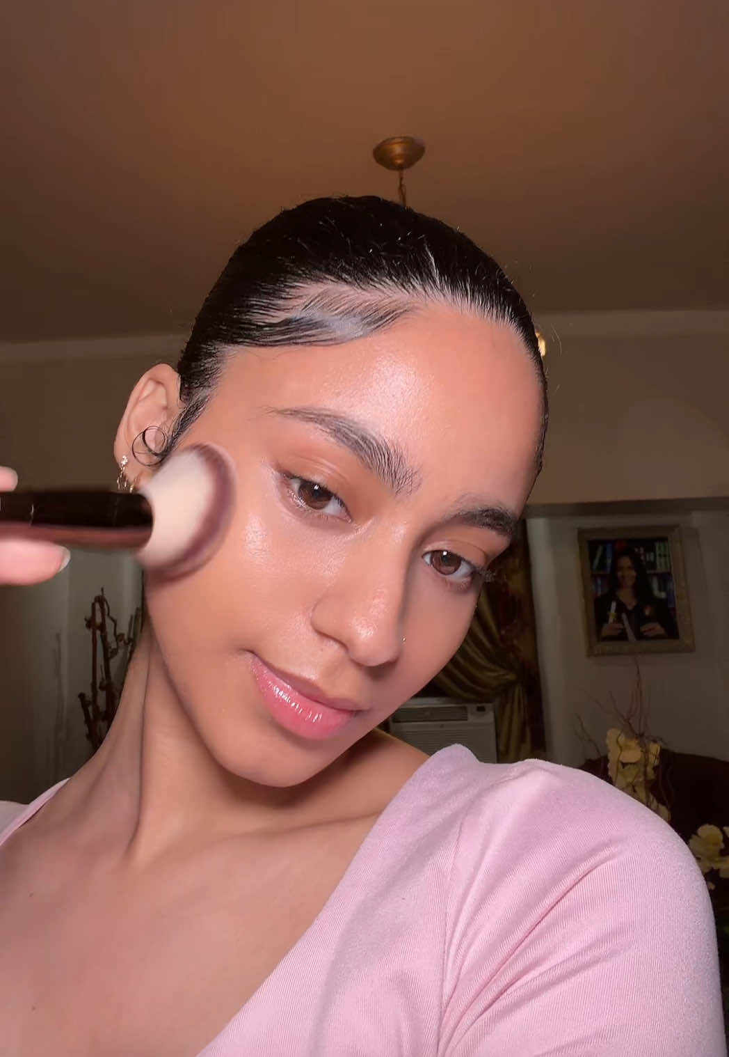 @Erika 🦢 &bull; Beauty Creator
