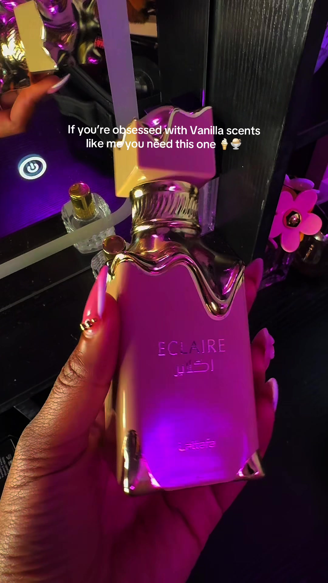 @mekaela williams