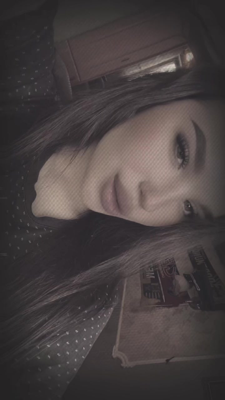 @𝑀𝒾𝓇𝓇𝒶𝓀𝓁𝑒𝓈𝓈🐻