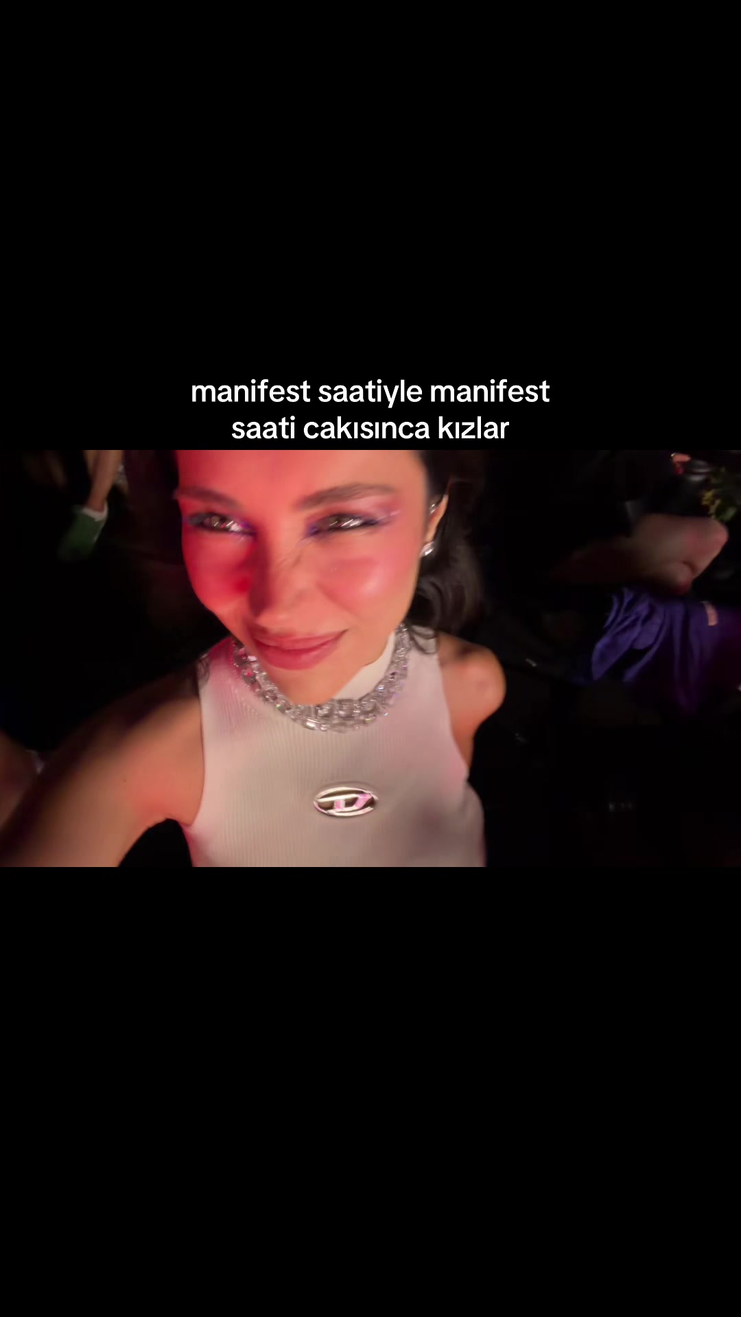 @Buketsenaa