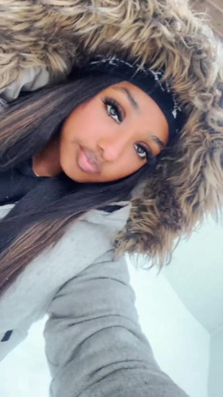 @jisellee ☆