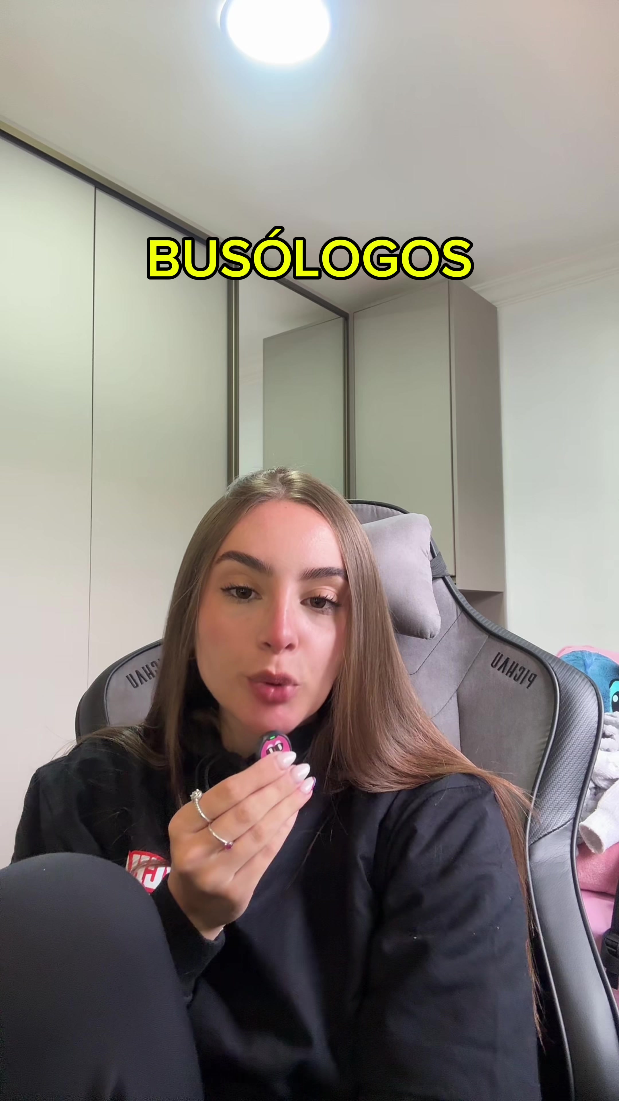 @Lara