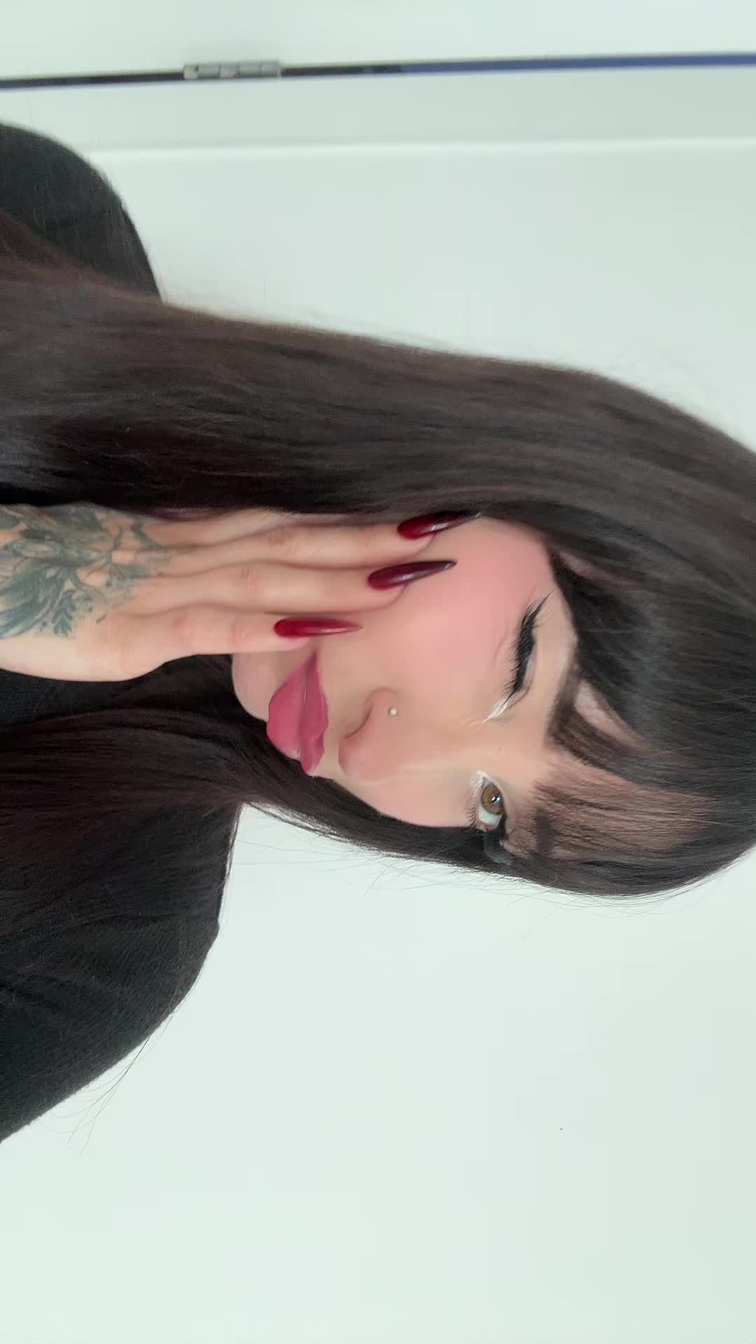 @Foxxi